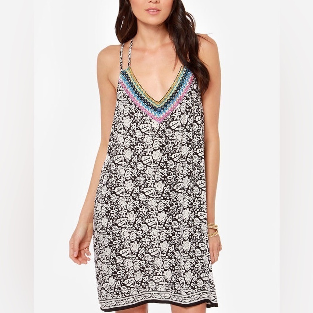 Angie black floral print strappy summerV neck dress Sz-S.‎  S19